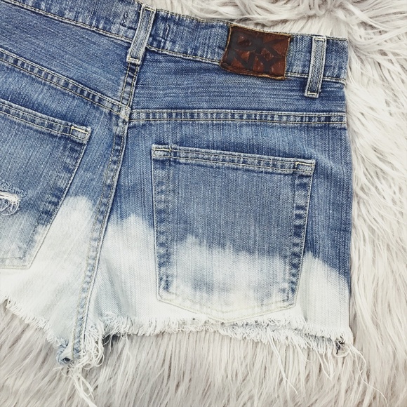 DKNY Cut Off Denim Shorts - Picture 4 of 5